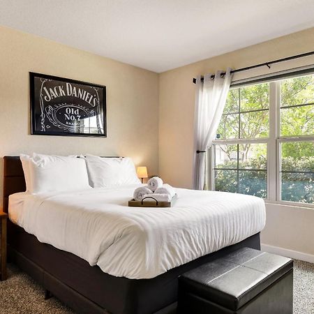 Speakeasy - A Birdy Vacation Rental San Antonio Ngoại thất bức ảnh