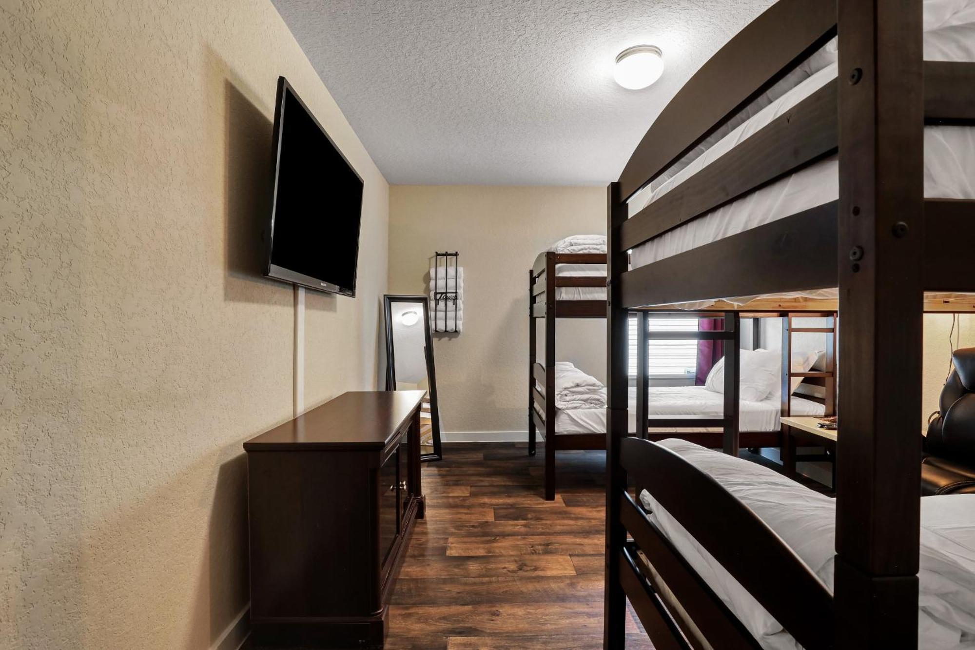Speakeasy - A Birdy Vacation Rental San Antonio Ngoại thất bức ảnh