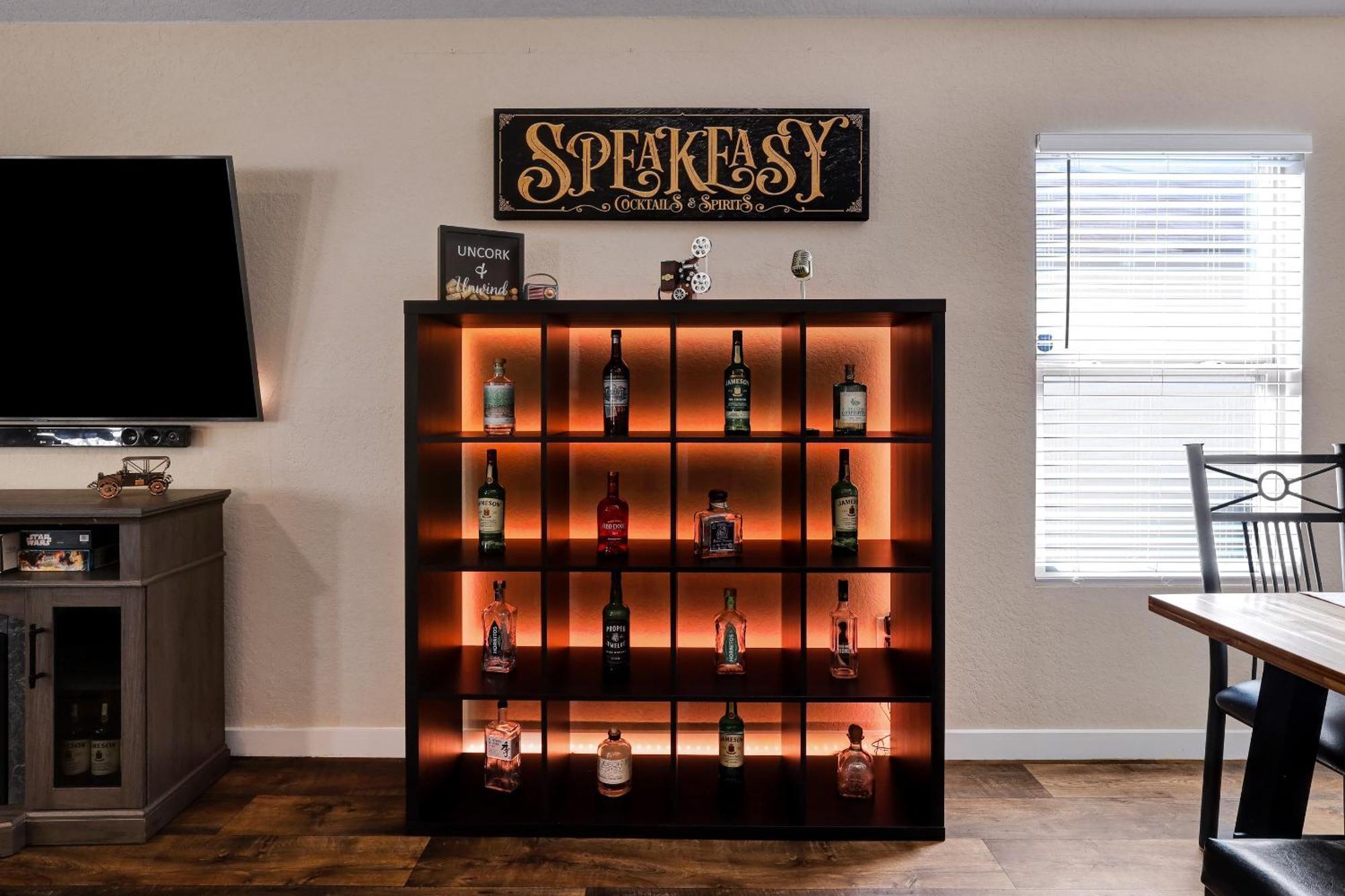 Speakeasy - A Birdy Vacation Rental San Antonio Ngoại thất bức ảnh